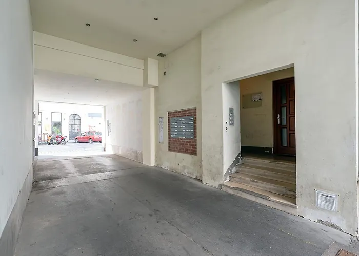 Gruen, Ruhig Und Zentral, Grosses Mit Gruenblick Apartment *
