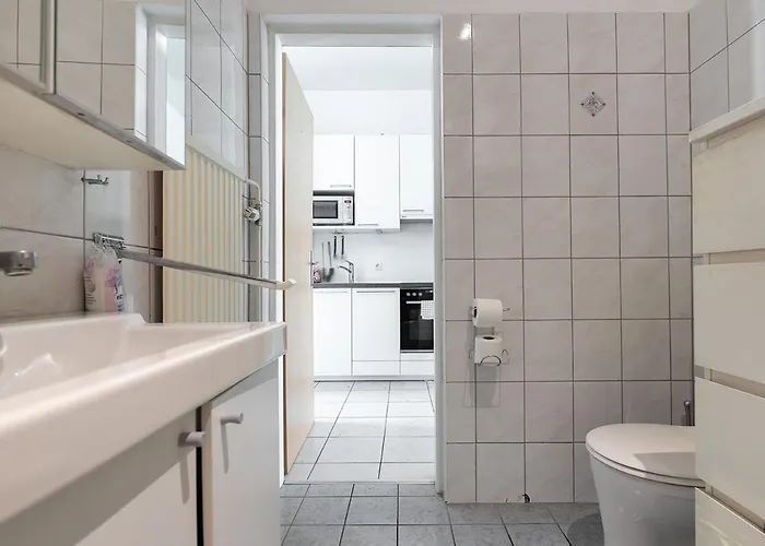 Gruen, Ruhig Und Zentral, Grosses Mit Gruenblick