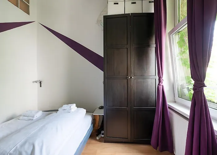 Gruen, Ruhig Und Zentral, Grosses Mit Gruenblick Apartment *